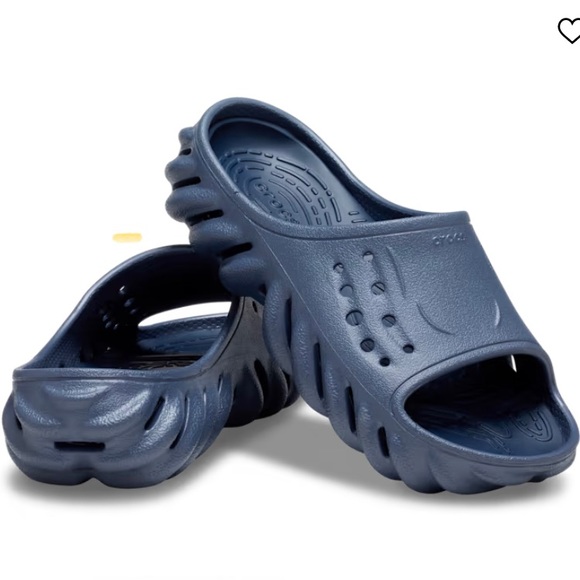 🆕Crocs Echo Slide, Size J-6 Same as Women’s 8. Color: Storm Blue - Picture 1 of 9